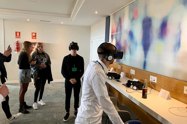 Die Studierenden organisieren eigene Kongresse und Veranstaltungen. Die Studierenden organisieren eigene Kongresse und Veranstaltungen.