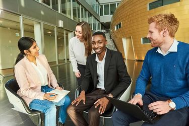 Kühne Logistics University